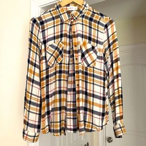 Small Maurice’s woman’s fall color flannel shirt